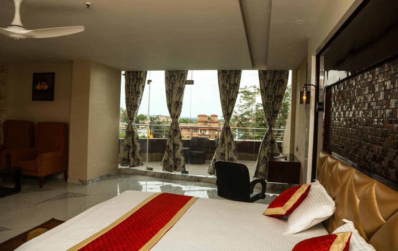 Hotel Raindew Ranchi Dış mekan fotoğraf