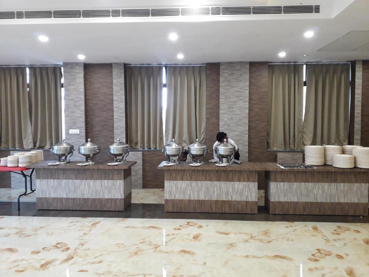 Hotel Raindew Ranchi Dış mekan fotoğraf